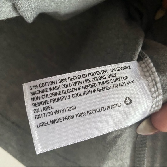 Wild FABLE NWT Slim Fit Cropped Cami Tank Top Basic Grey - Picture 8 of 10